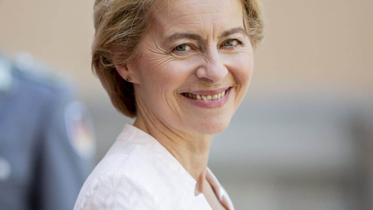Les scandales financiers d'Ursula von der Leyen du ministère de la Défense allemand à la Commission européenne
